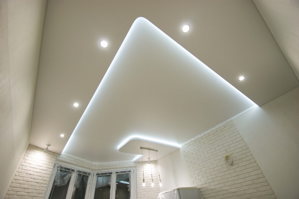 Заказать парящие натяжные потолки в г. Сысерть